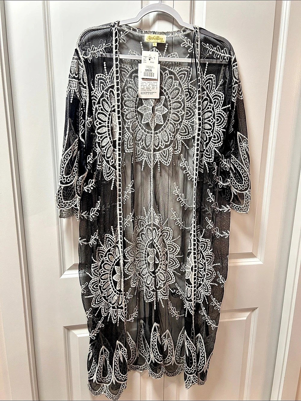 Rebellion Black & White Lace Coverup Size Large NWT